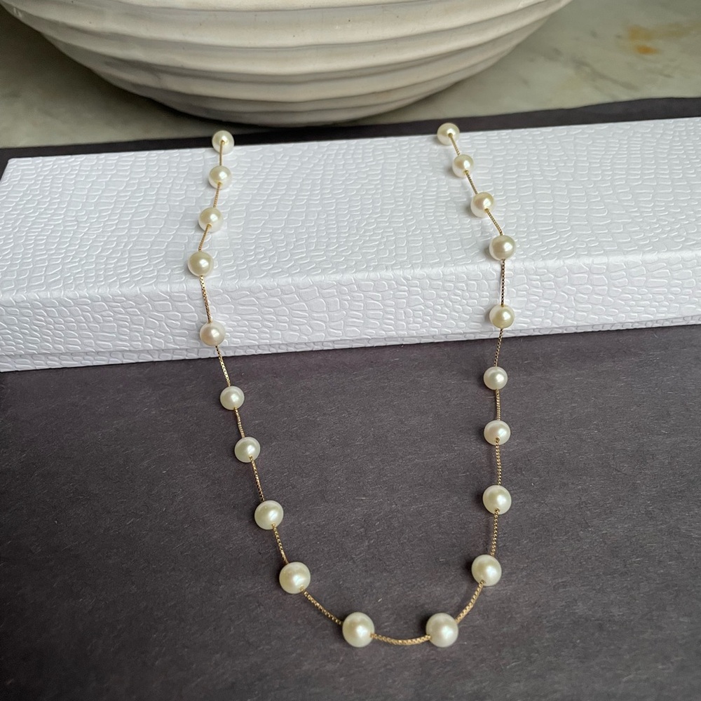 14K Yellow Gold Cultured Pearl Station Necklace